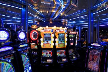 63 2d mobile gaming